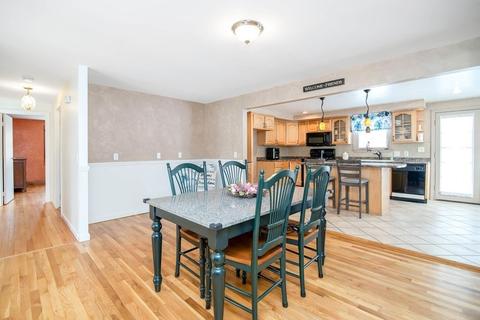 124 Joan St, Springfield, MA 01129 photo 10