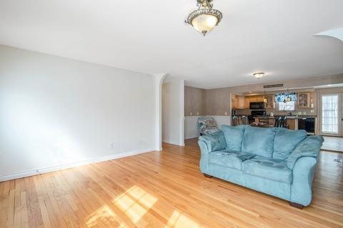 124 Joan St, Springfield, MA 01129 photo 27