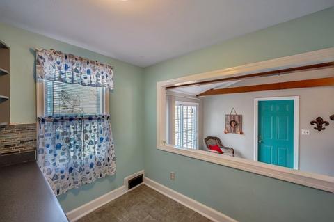 30 Gorman Ln, Springfield, MA 01118 photo 11