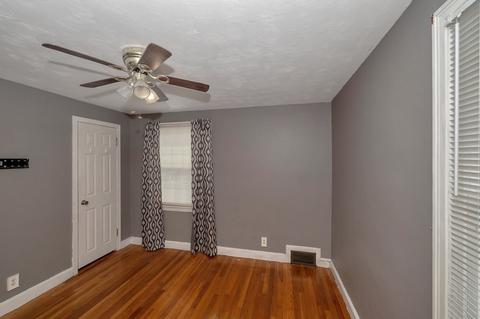 30 Gorman Ln, Springfield, MA 01118 photo 17