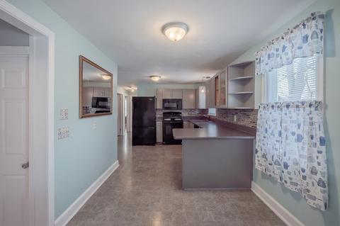 30 Gorman Ln, Springfield, MA 01118 photo 6