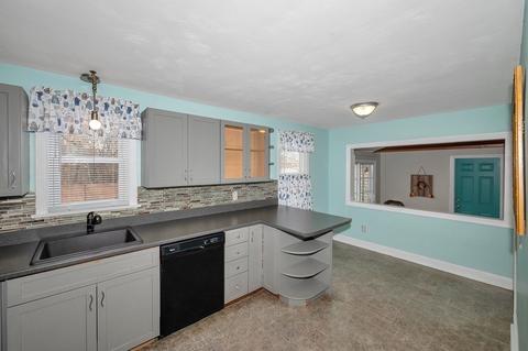 30 Gorman Ln, Springfield, MA 01118 photo 10