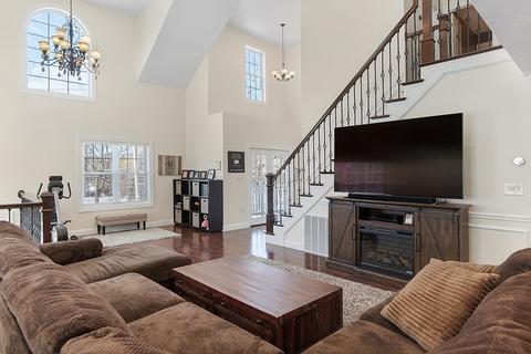 10 Paradox Dr, Worcester, MA 01602 photo 9