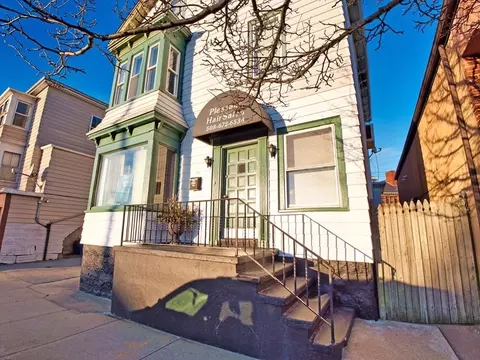 1244 Pleasant St, Fall River, MA 02723 photo 4