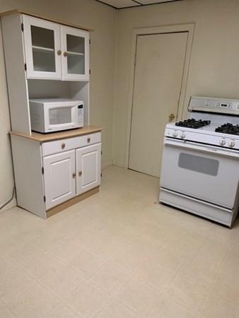 22 Wilcox St, Fall River, MA 02724 photo 23