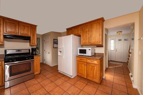 1 Cooper Rd, Mansfield, MA 02048 photo 14