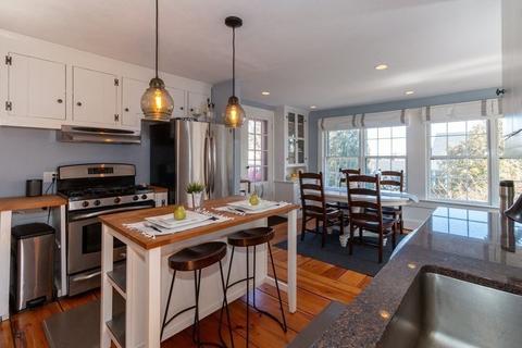 18 Waldron Ct, Marblehead, MA 01945 photo 10