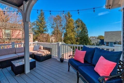 18 Waldron Ct, Marblehead, MA 01945 photo 11