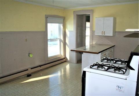 20 Park St, Ware, MA 01082 photo 18