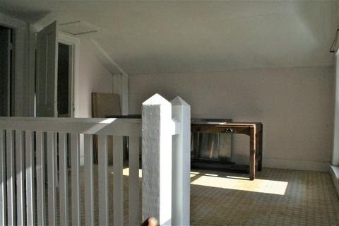 20 Park St, Ware, MA 01082 photo 31