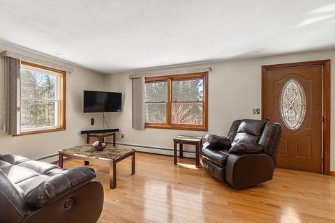 34 Spruce Dr, Ashburnham, MA 01430 photo 4