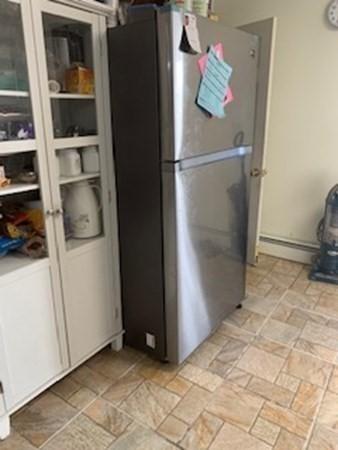 13 Lyon St, Worcester, MA 01604 photo 4