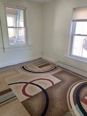 13 Lyon St, Worcester, MA 01604 photo 5