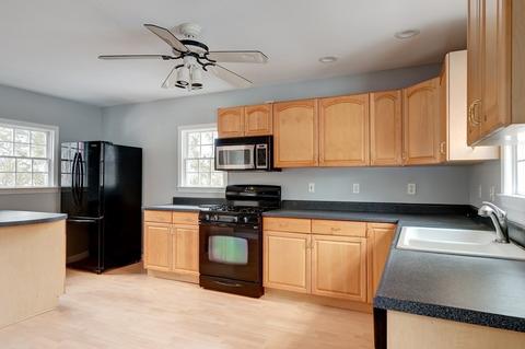 2 Umbagog Dr, Worcester, MA 01604 photo 4