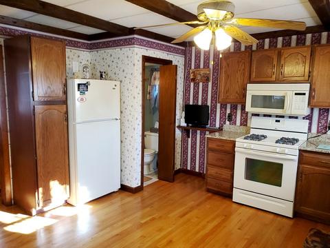135 Knight St, Woonsocket, RI 02895 photo 8