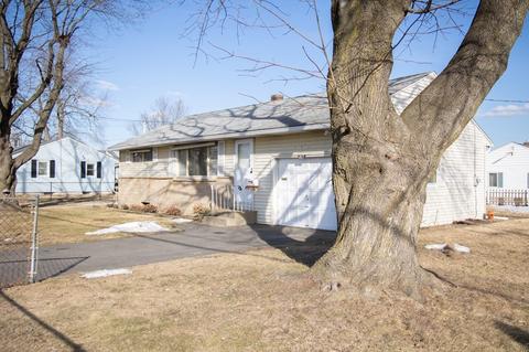405 Chicopee St, Chicopee, MA 01013 photo 5