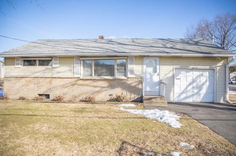 405 Chicopee St, Chicopee, MA 01013 photo 1