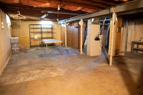 405 Chicopee St, Chicopee, MA 01013 photo 22