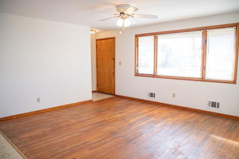 405 Chicopee St, Chicopee, MA 01013 photo 8