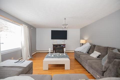15 Nancy Dr, Webster, MA 01570 photo 5