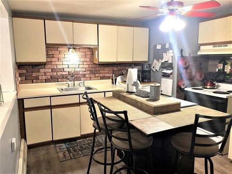 7 Groton St, Springfield, MA 01129 photo 10