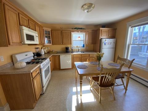 142 Jackson St, Lynn, MA 01902 photo 5