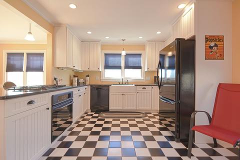 32 Witham St #A, Gloucester, MA 01930 photo 9