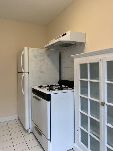 8 Walnut St #26, Everett, MA 02149 photo 9