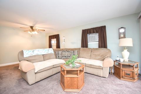 12 Brittany Rd, Springfield, MA 01151 photo 3