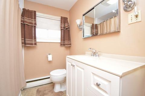 12 Brittany Rd, Springfield, MA 01151 photo 14