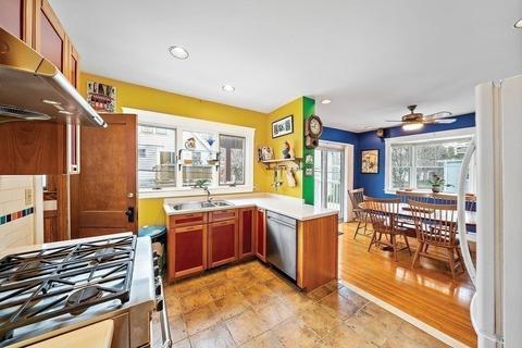47 Bowker St, Brookline, MA 02445 photo 22