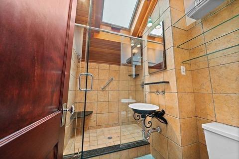 47 Bowker St, Brookline, MA 02445 photo 31