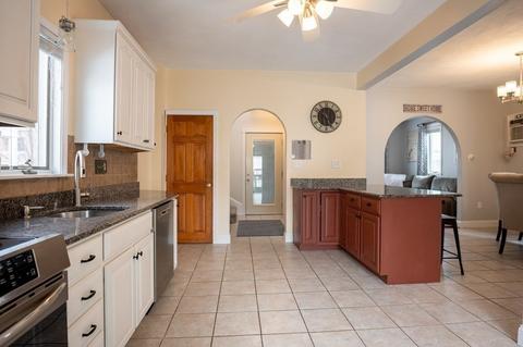 16 Myrtle St, Everett, MA 02149 photo 10