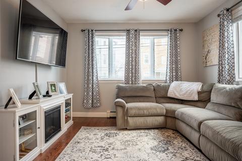 16 Myrtle St, Everett, MA 02149 photo 3