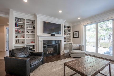 319 Hillcrest Rd, Needham, MA 02492 photo 12