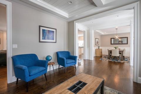 319 Hillcrest Rd, Needham, MA 02492 photo 5