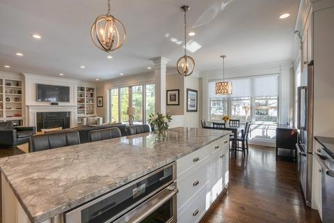319 Hillcrest Rd, Needham, MA 02492 photo 11