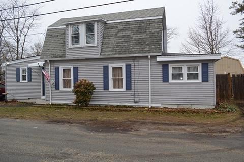 58 Choctaw Dr, Buzzards Bay, MA 02532 photo 3