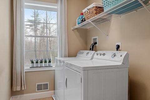 53 Colt Ln, Epping, NH 03042 photo 31