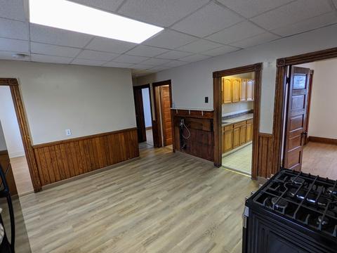 26 Mendon St, Worcester, MA 01604 photo 4