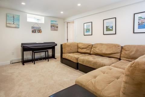 42 Pleasant St, North Reading, MA 01864 photo 17