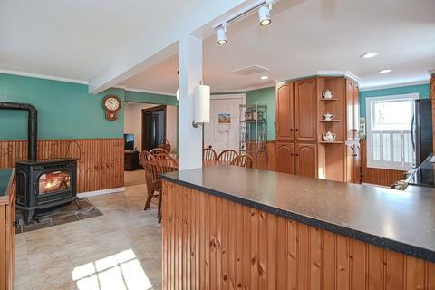 149 Maple St, Warren, MA 01083 photo 6