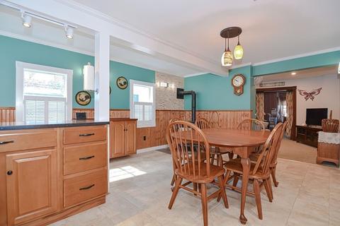 149 Maple St, Warren, MA 01083 photo 9