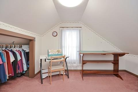 149 Maple St, Warren, MA 01083 photo 32