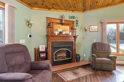 14 Garfield Ave, Easthampton, MA 01027 photo 10