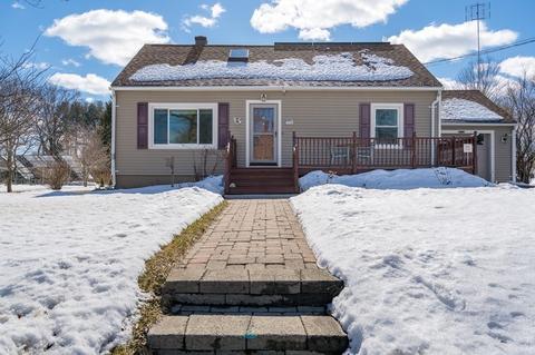14 Garfield Ave, Easthampton, MA 01027 photo 2