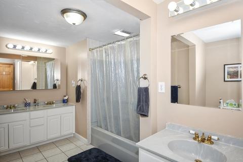 96 Derby St, Worcester, MA 01604 photo 14