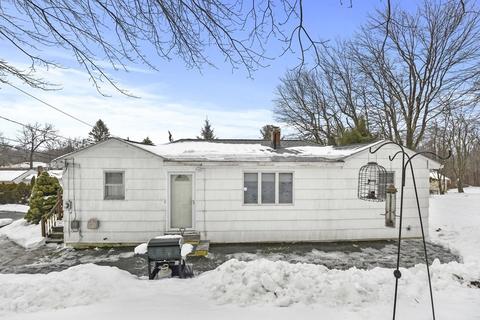 96 Derby St, Worcester, MA 01604 photo 25