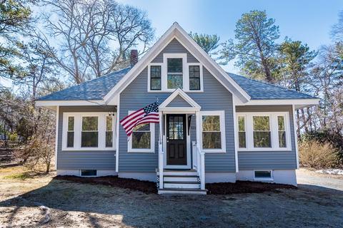 826 Main St, Wareham, MA 02571 photo 1