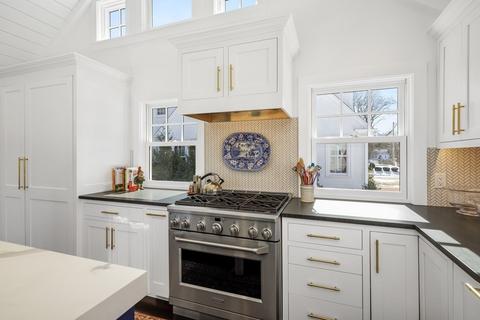 62 School St, Hingham, MA 02043 photo 7